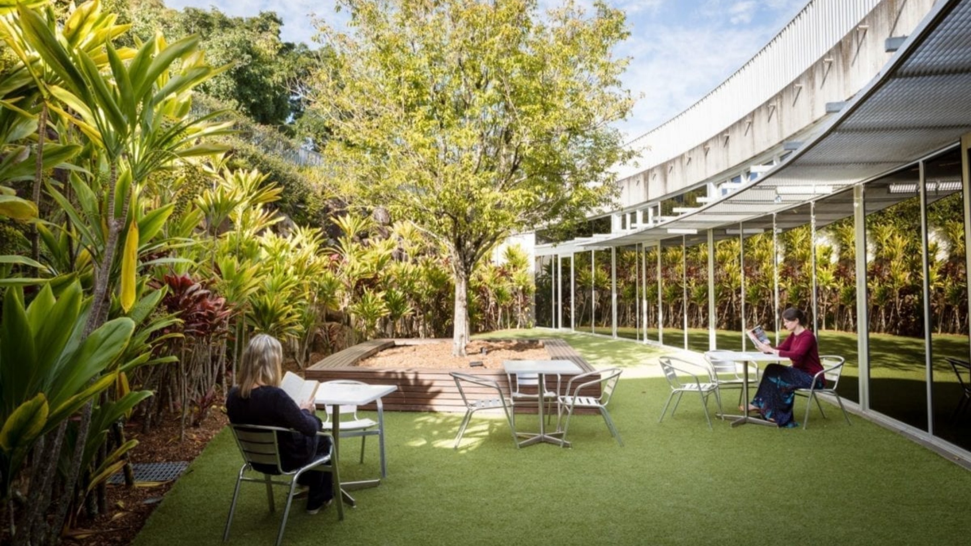 Noosa Library Services, QLD