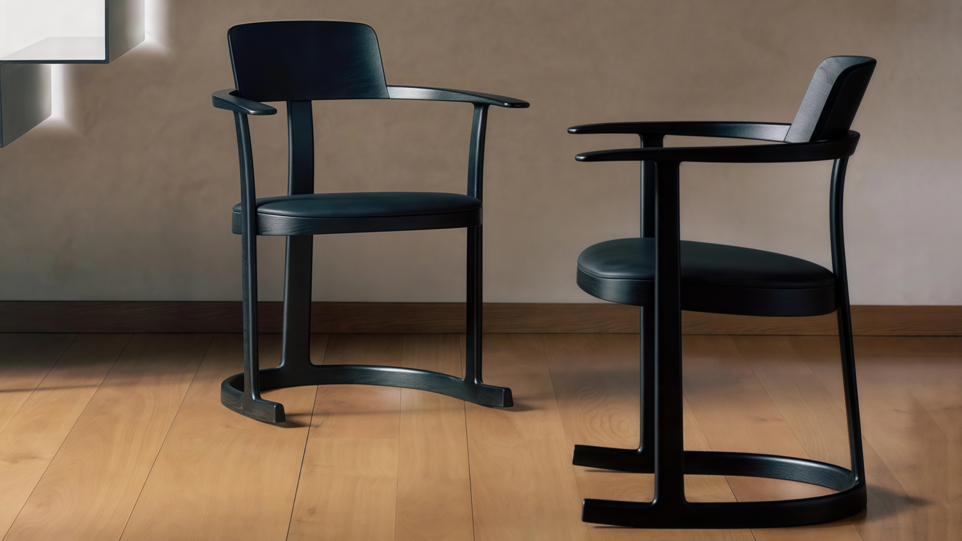 ergonomic reading chair