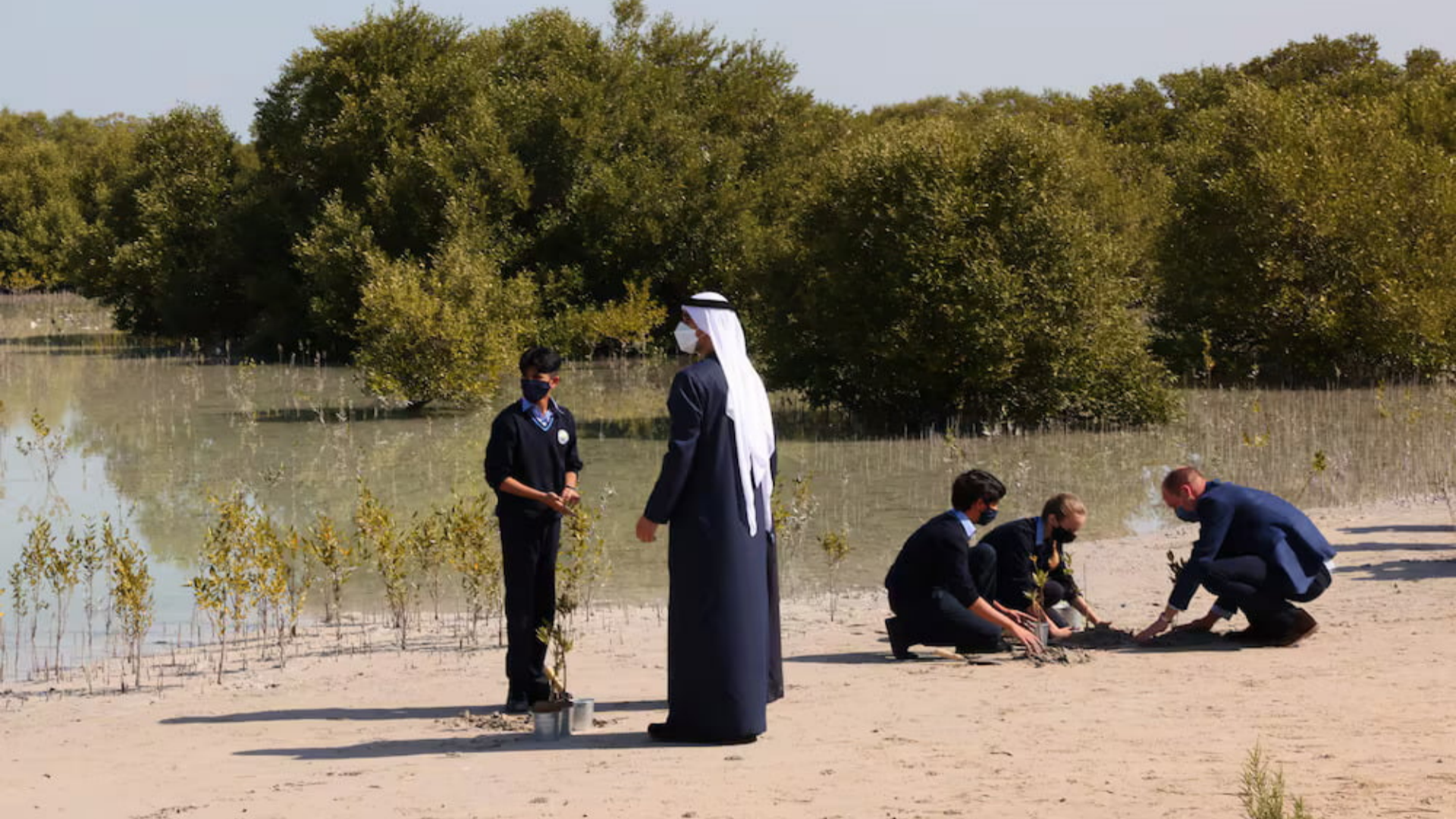 ZJXTAUBGCJRHKZAVNH6DIU2QKY